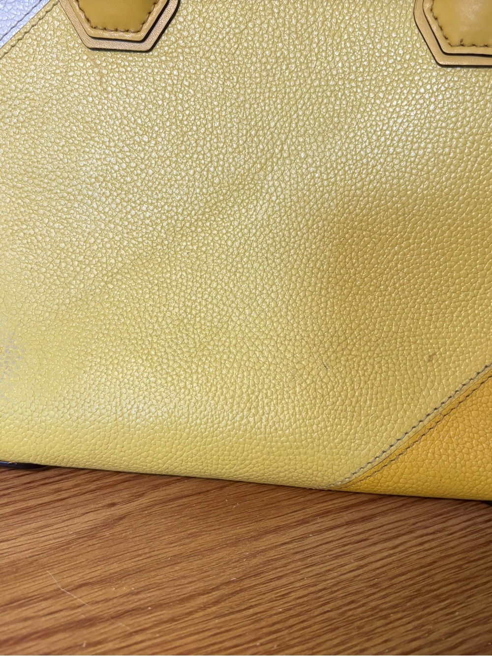 Michael Kors Yellow and White Leather Satchel - Picture 2 of 5